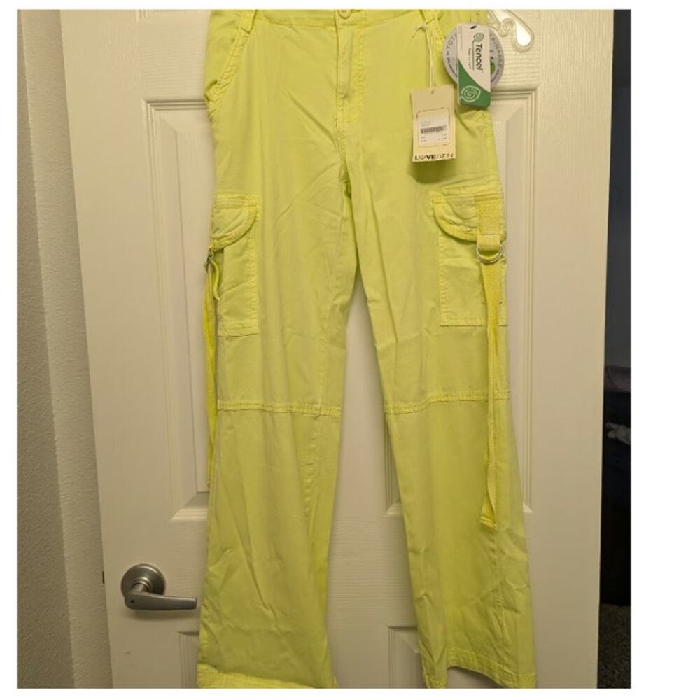 NEW LOVEGEN cargo pants Size 3 in Sunny Lime